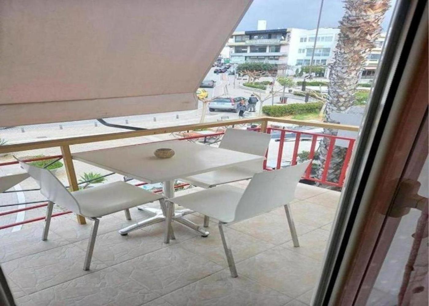 Athens 24-Hours Hostel #Athensairport #Latecheck-In #Privatetransportservice #Groups #Downtown Markopoulo Mesogaias Экстерьер фото